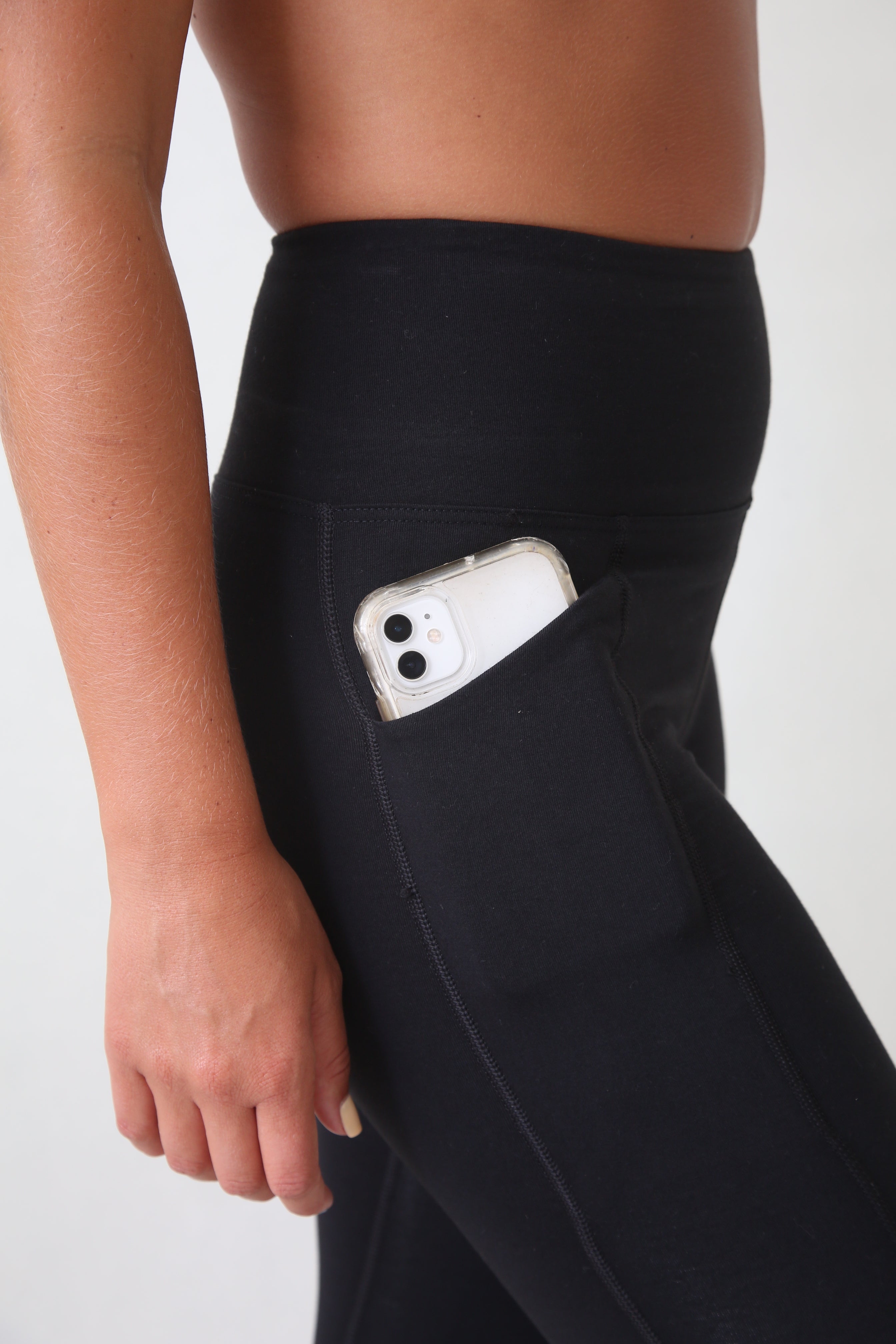 3/4 length tights with side pocket