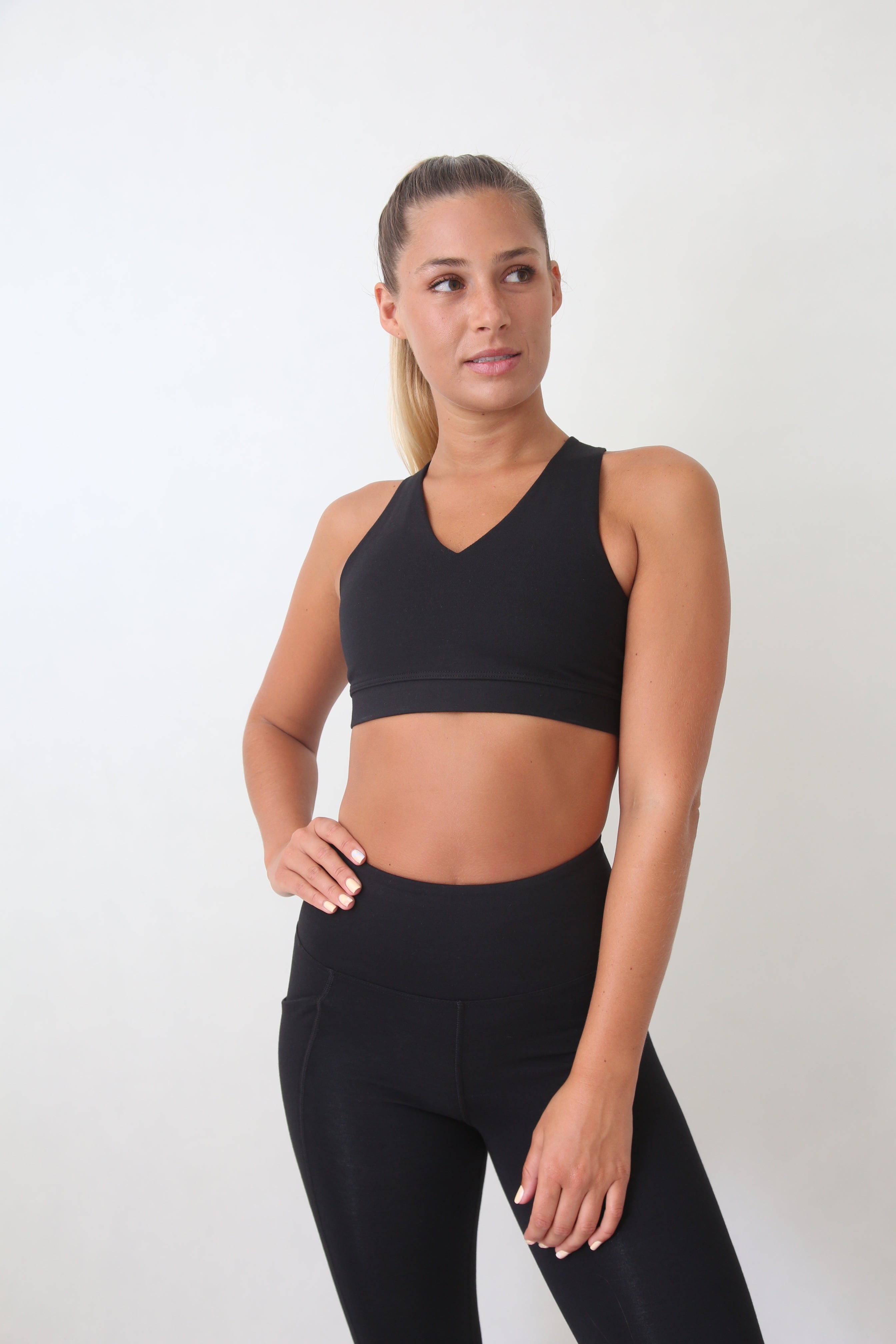 V neck sports crop cotton