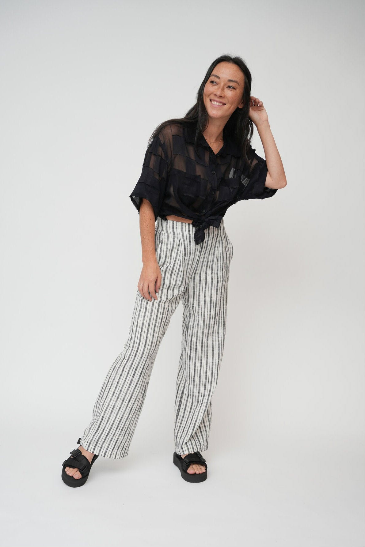High cut striped pants 
