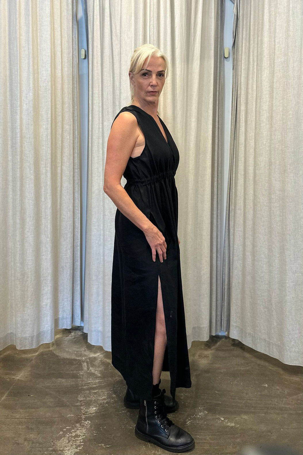 Long black dress 