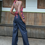 Flattering high cut jeans 