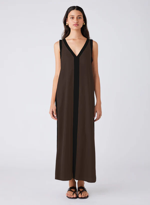 Esmaee monochrome dress chocolate-black