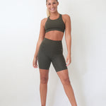 Sports bra round neck long workout shorts