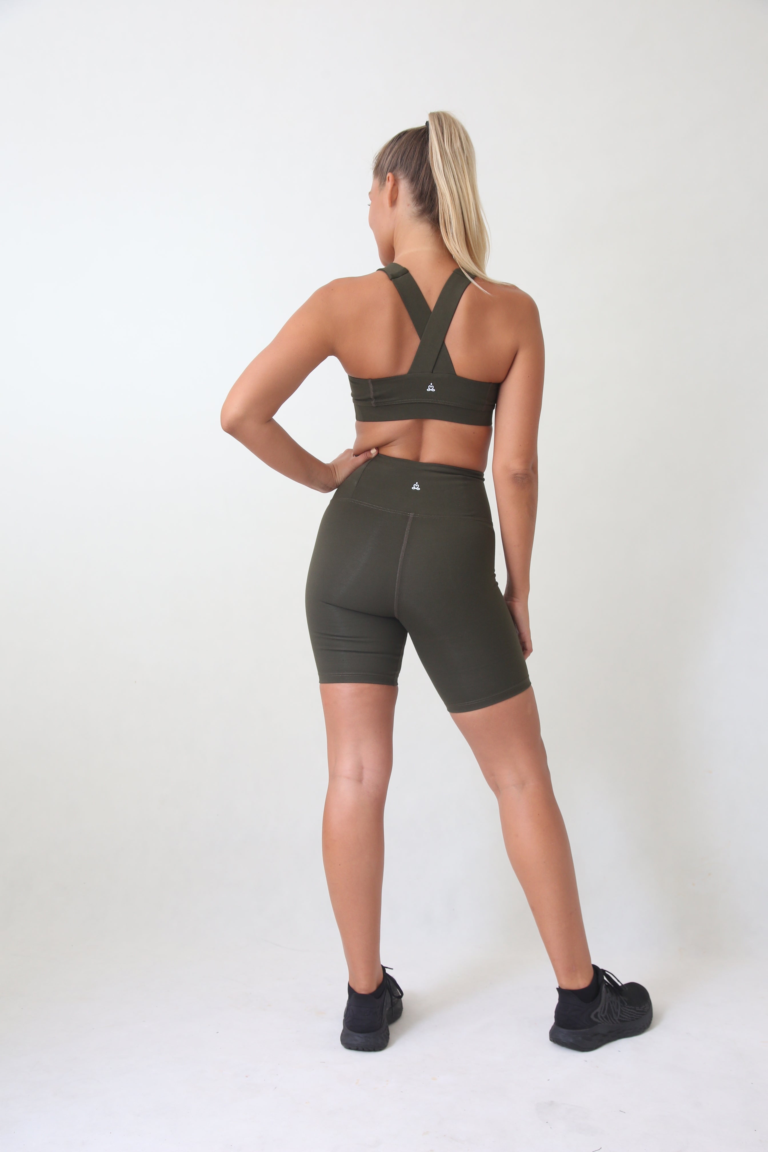 Long Activewear shorts 