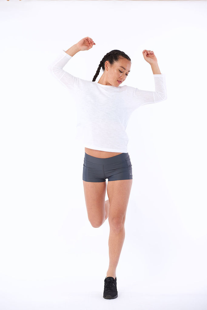 Activewear yoga workout tops organic cotton 