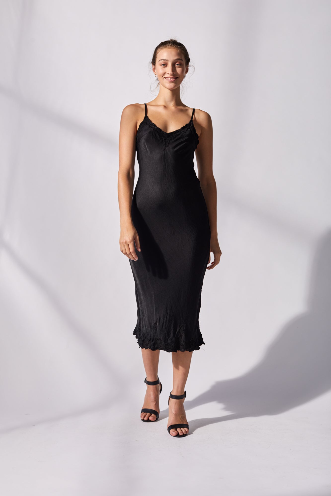 Black silk cocktail dress otomo