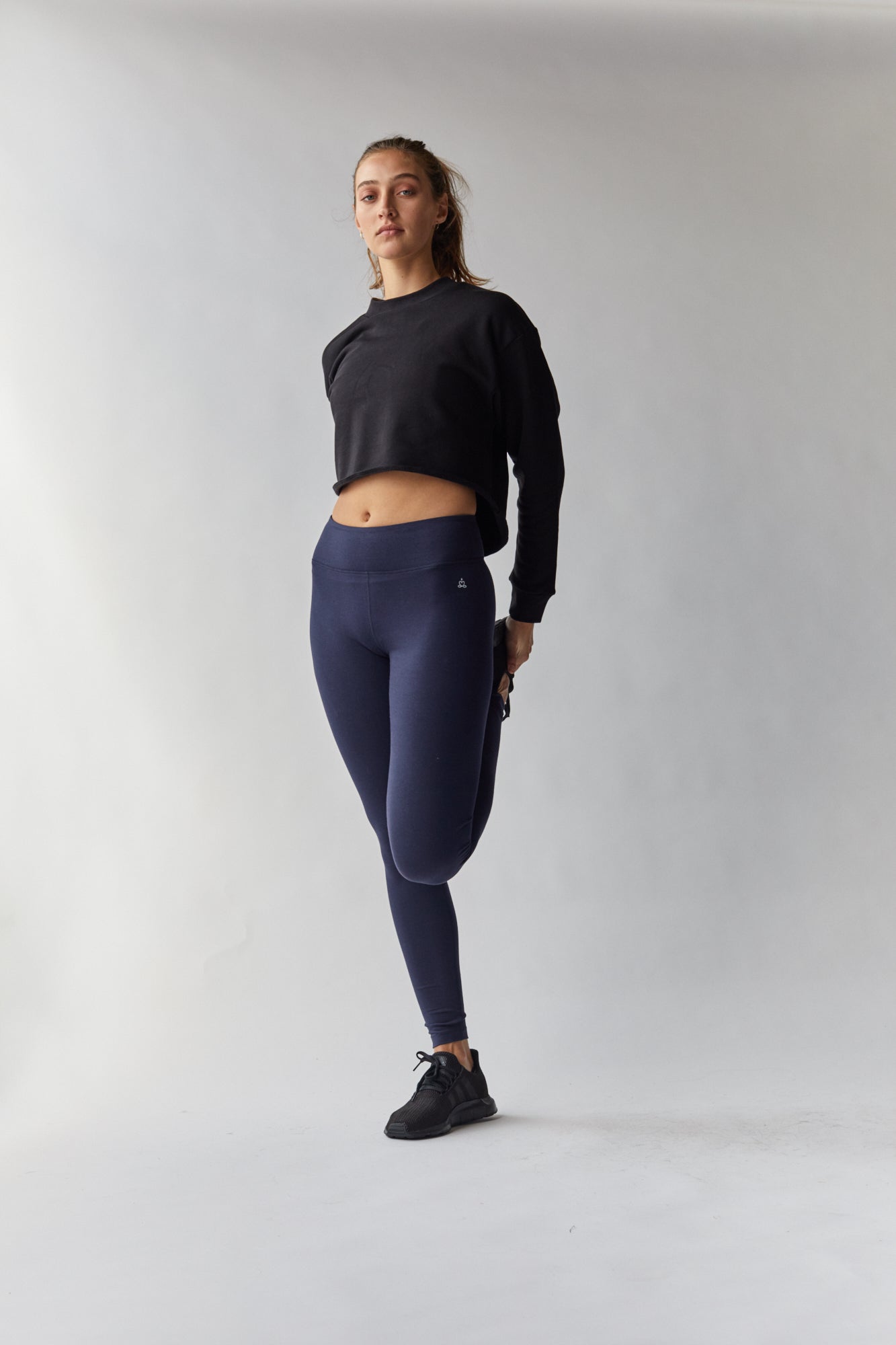 Organic cotton sweater cropped