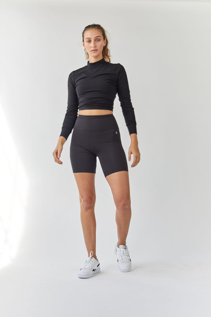 Tna bike hotsell shorts