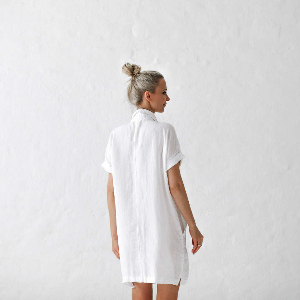 White linen Seaside Tones tunic with pockets.